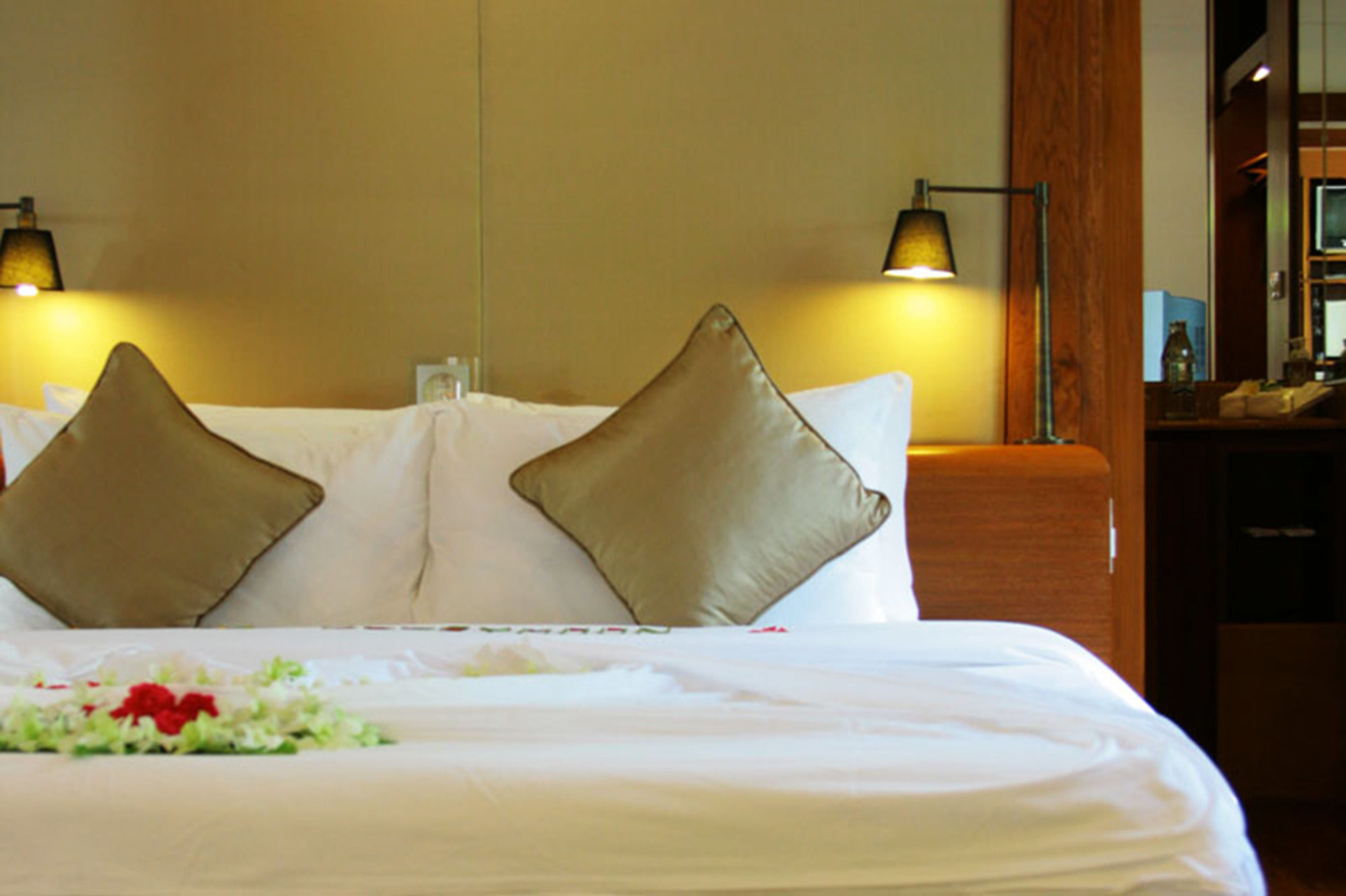 Nakamanda Resort And Spa- Sha Plus Klong Muang Beach Luaran gambar